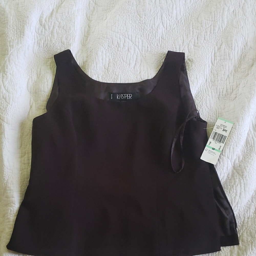 Kasper Black Fitted Crop Tank Top